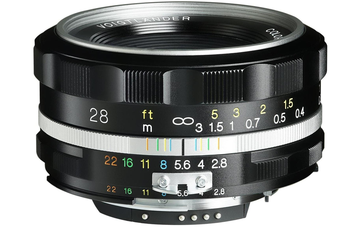 Voigtländer Color-Skopar 28 mm f/2.8 Objektiv – für Leica M-Mount, spiegellose Kameras via Adapter – Silber