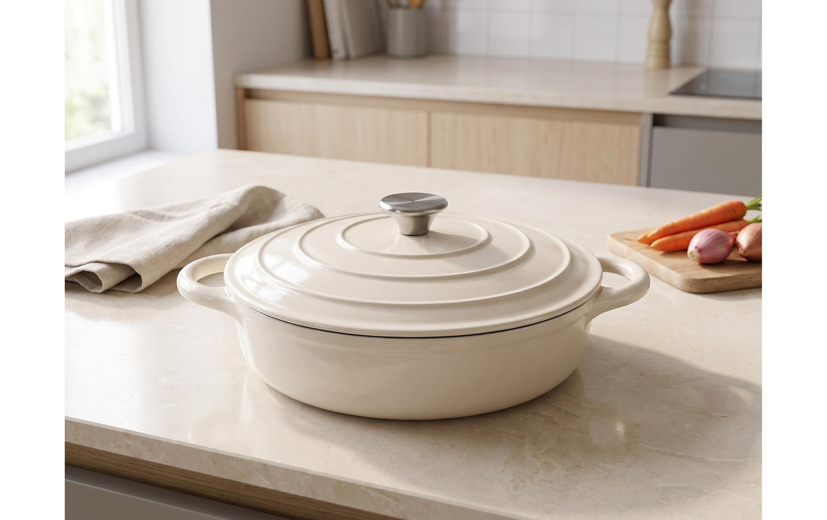 Cocon Kochtopf – 3,5 l, Ø 28 cm, Gusseisen, Emaille, für Induktion, Gas, Glaskeramik u. a., Beige
