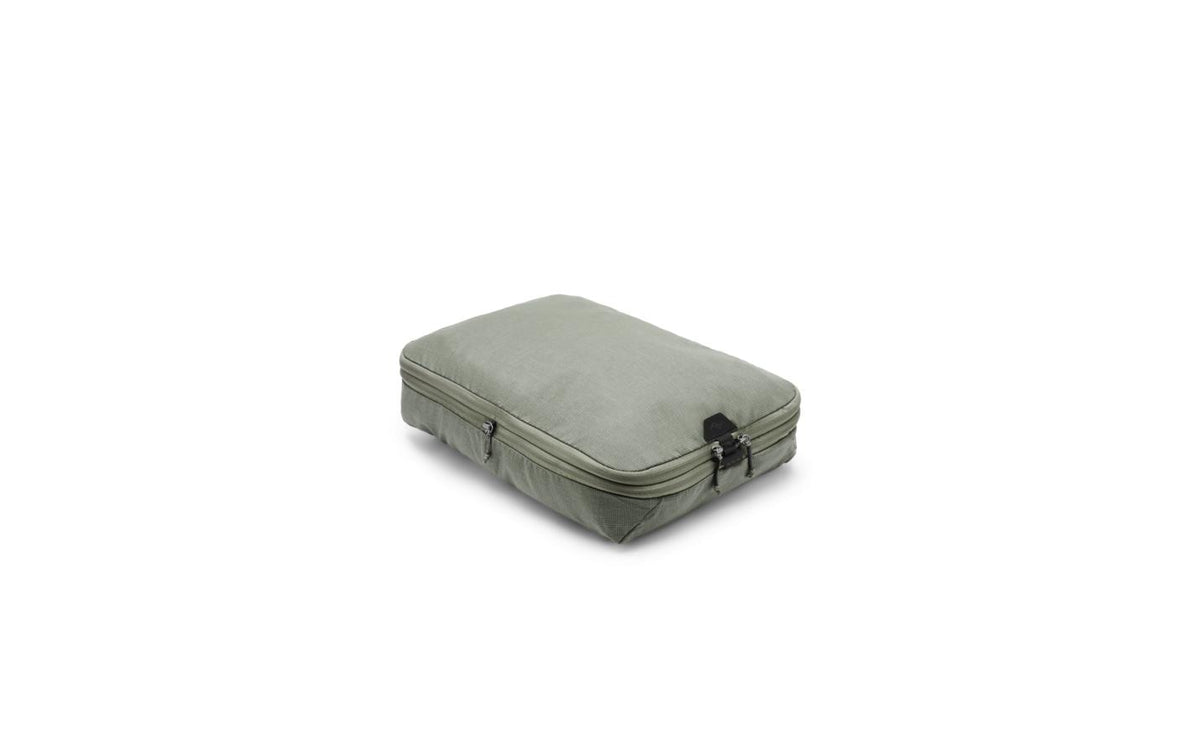 Peak Design Packwürfel – GRS zertifiziert – 4,5 l, 32 × 17 × 8 cm, 110 g – grüngrau