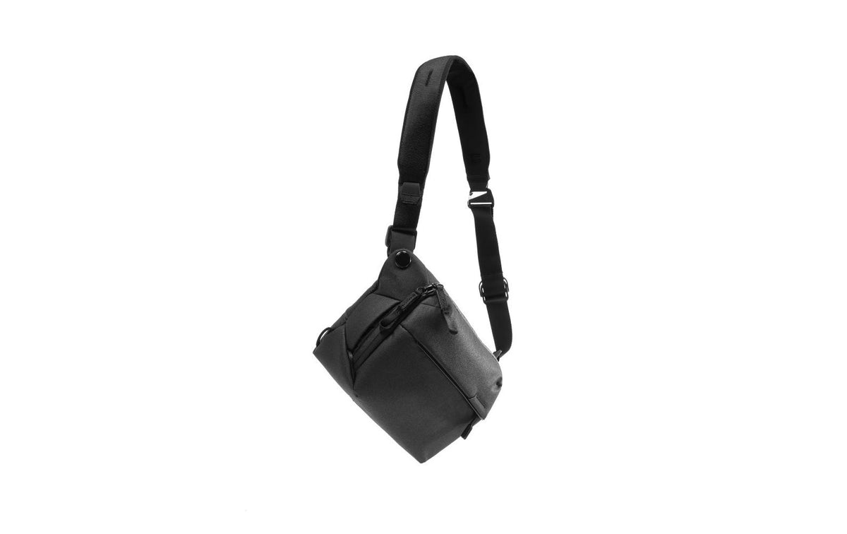 Peak Design Everyday Sling 3L Tragetasche – Aluminium/Nylon – Schwarz