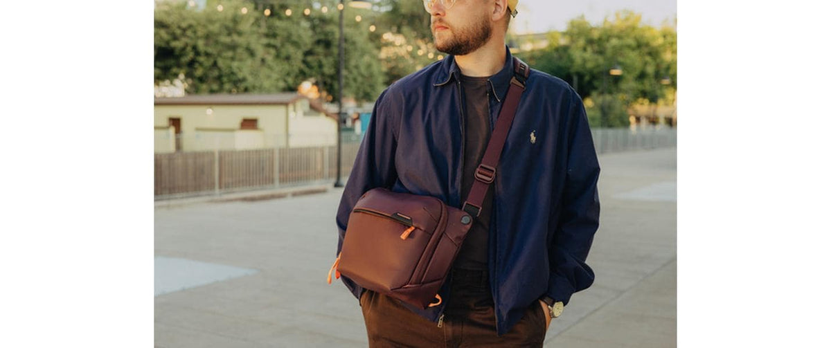 Peak Design Everyday Sling Umhängetasche – 6 l, Nylon – für Systemkameras, DSLRs und Drohnen – Burgund