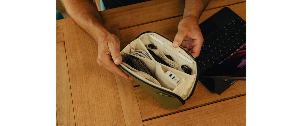 Peak Design Tech Pouch Zubehörtasche – Nylon/Polyester, Grün