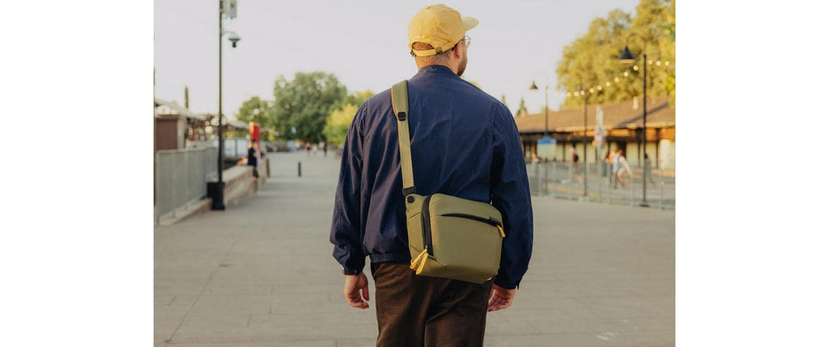 Peak Design Everyday Sling Kameratasche – 6 l – Olive – für Spiegelreflex-/Systemkameras, Drohnen