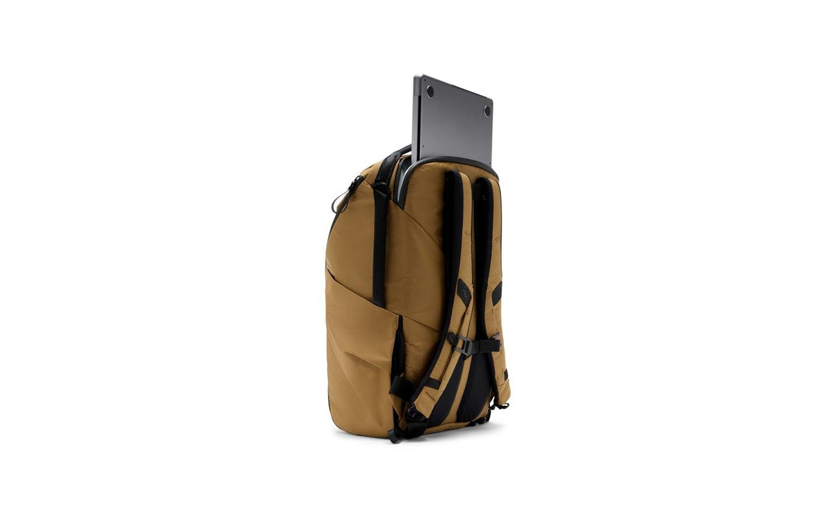 Peak Design Notebook-Rucksack Everyday – 30 l, wasserfest, Nylon/Polyester – Braun, 330 × 485 × 270 mm
