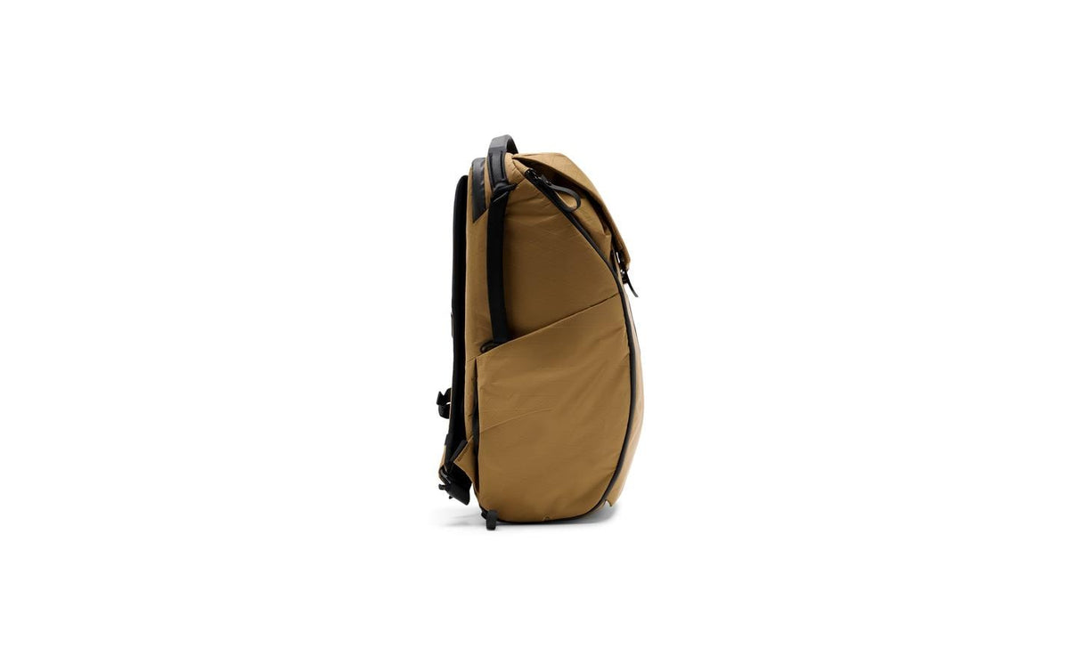 Peak Design Notebook-Rucksack Everyday – 30 l, wasserfest, Nylon/Polyester – Braun, 330 × 485 × 270 mm