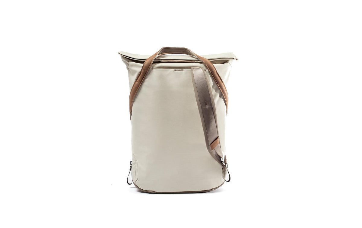 Peak Design Everyday Totepack v2 Kamerarucksack – 20 l, Nylon – für DSLR, spiegellose Kameras, Drohne u. a. – Bone