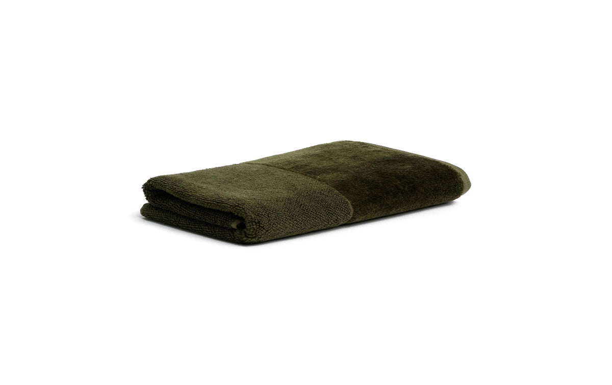 MÖVE Duschtuch Bamboo Luxe – 80 × 150 cm, Olive, Bambus/Baumwolle/Viskose, 630 g/m², OEKO-TEX
