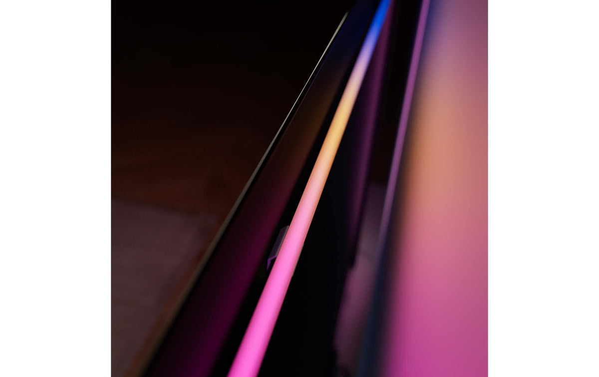 Philips by Signify Philips Hue Play Gradient Lightstrip Pro TV-Hintergrundbeleuchtungs-Set – RGBIC, Dimmbar – für 85" Fernseher – Schwarz