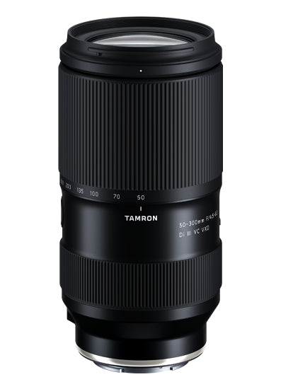 Tamron A069S Telezoom-Objektiv 50–300 mm f/4.5–6.3 Di III VC VXD – für Sony E