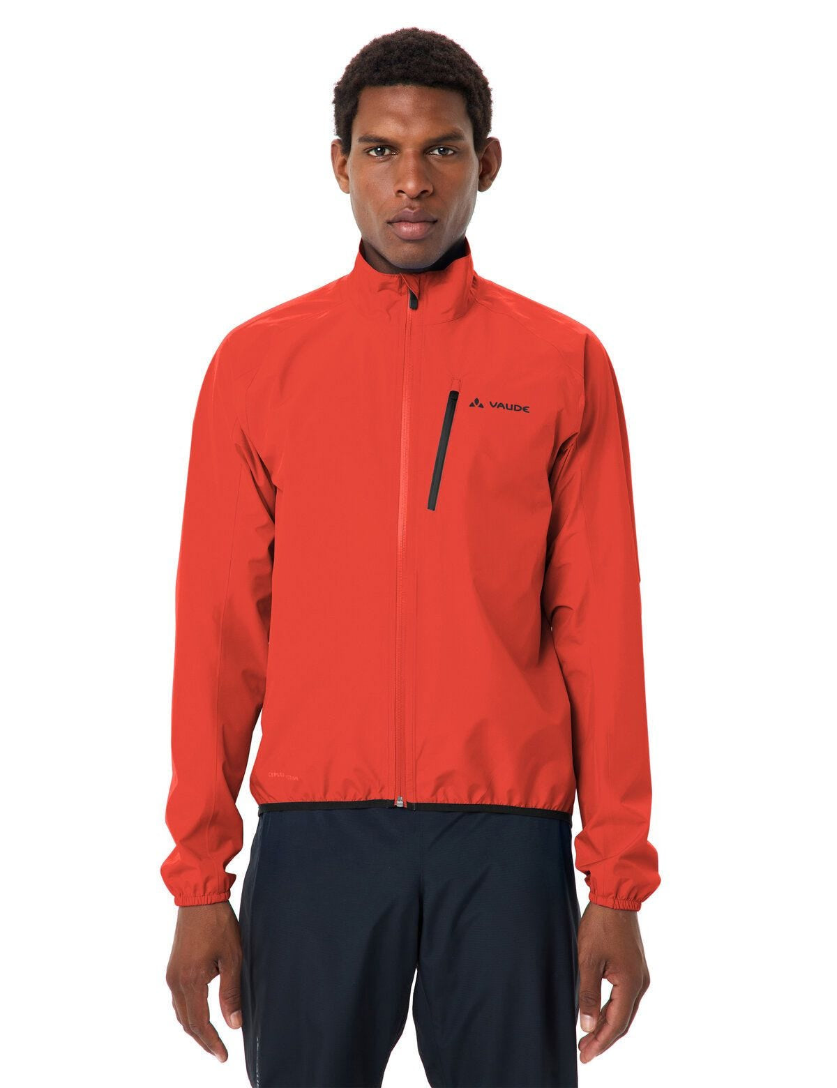 VAUDE Regenjacke Drop III – M – Rot, Polyester (recycelt), Wasserdicht, Reflektierend
