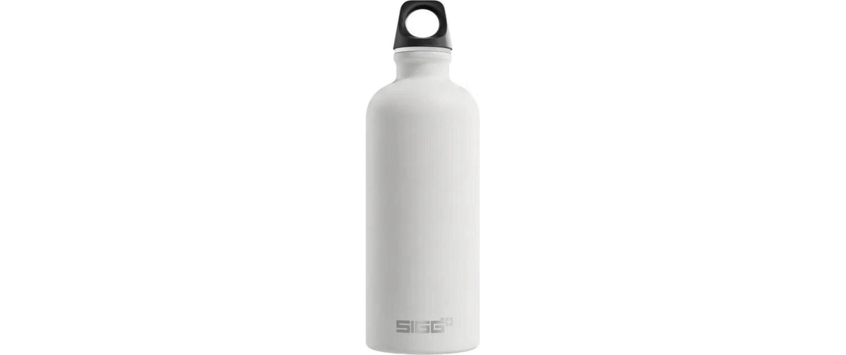 SIGG Traveller Trinkflasche 600 ml – Aluminium, Schraubdeckel, White Touch