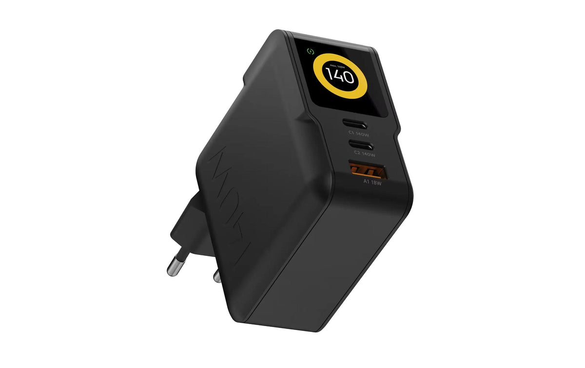Xtorm NextGen XECNG1401 USB-Ladegerät 140 W – USB-C×2, USB-A×1 – PD, QC 3.0, GaN