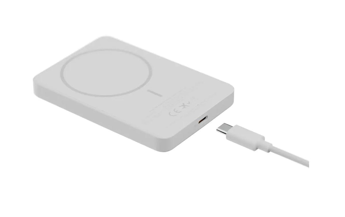 Xtorm Go2 MagSafe Powerbank 5'000 mAh – 18 W PD, 1× USB-C, weiss