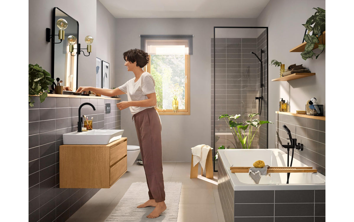 Hansgrohe Badebatterie Rebris E – Metall/Keramik, Schwarz matt