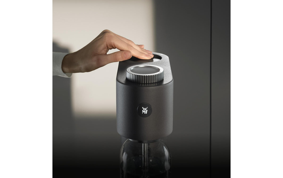 WMF Wassersprudler Element One – Edelstahl, Kunststoff, Grau