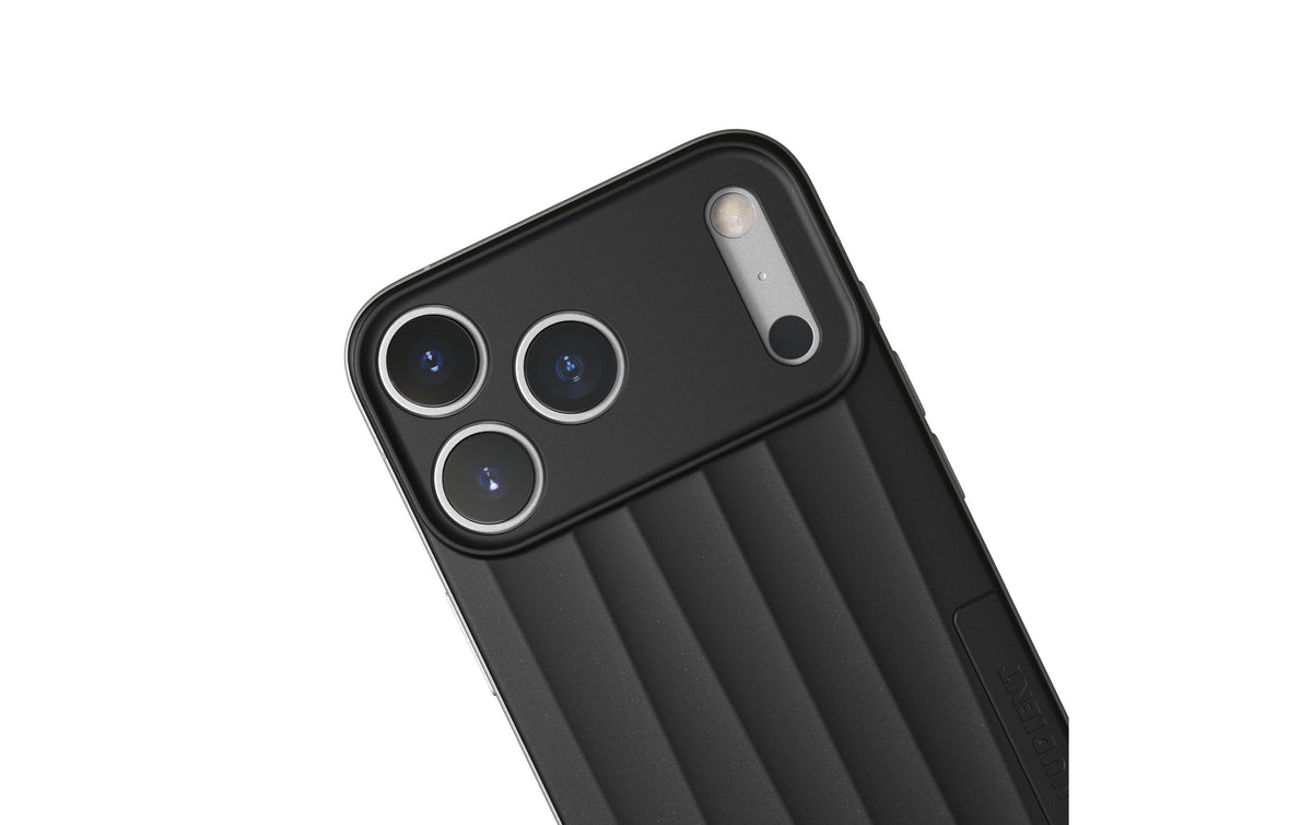 Nudient Slice Case – Backcover – für Apple iPhone 17 Pro Max/18 Pro Max, MagSafe, Kunststoff+Silikon, Schwarz