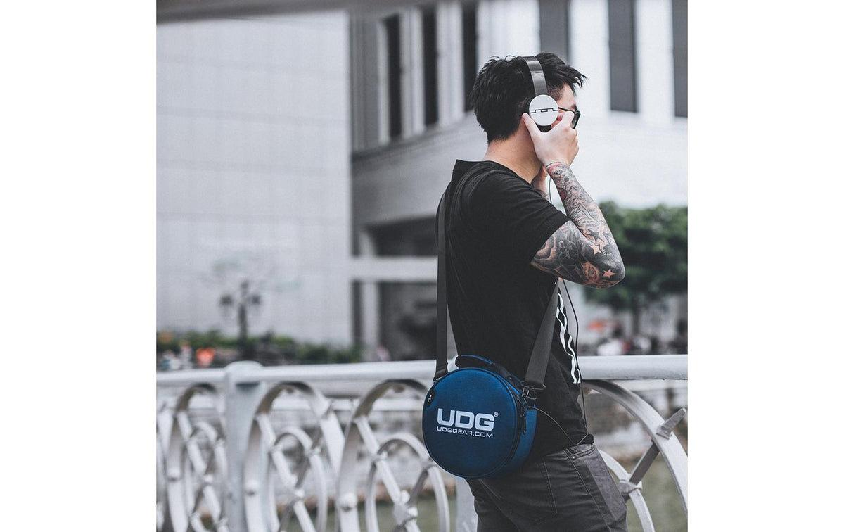 Udg gear UDG DIGI Headphone Bag – Schutzhülle – für die meisten faltbaren DJ-Kopfhörer – Dunkelblau