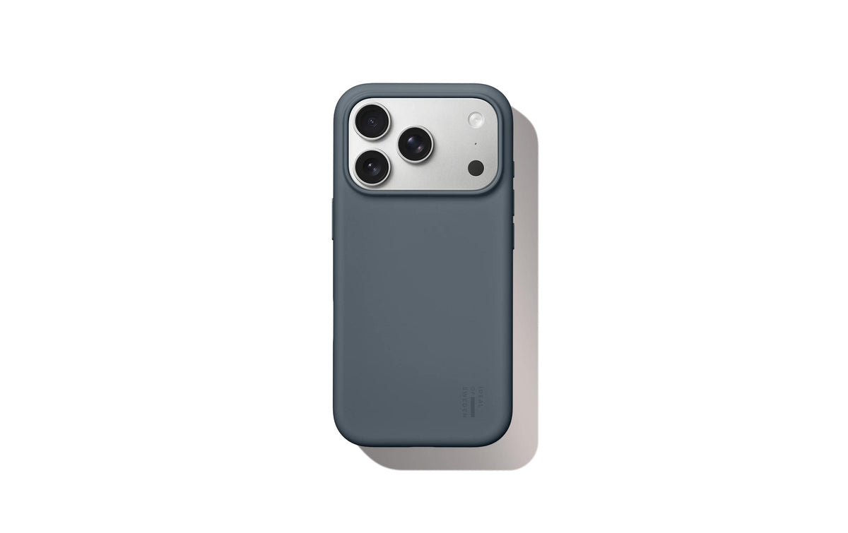 iDeal of Sweden Backcover – für Apple iPhone 17 Pro/18 Pro, MagSafe, Silikon, Mitternachtsblau