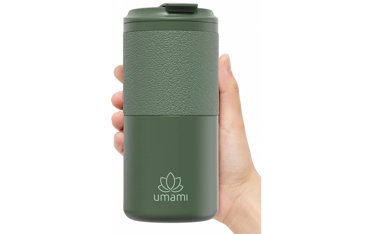 Umami Thermobecher – 550 ml, Ø 7,5 cm, H 17,5 cm, Edelstahl, Grün, mit Deckel, doppelwandig, auslaufsicher