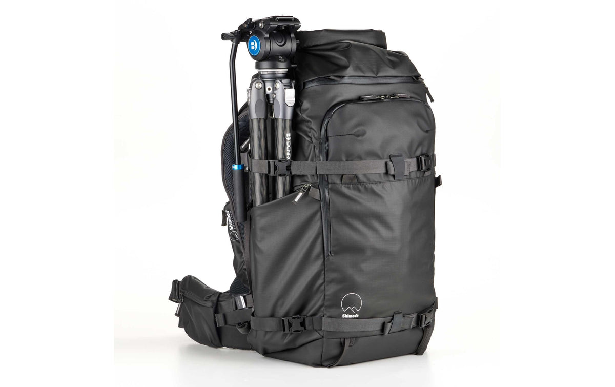 Shimoda Action X70 HD Kamerarucksack – 70 l, Herausnehmbares Kamerafach, Regenhülle – Schwarz