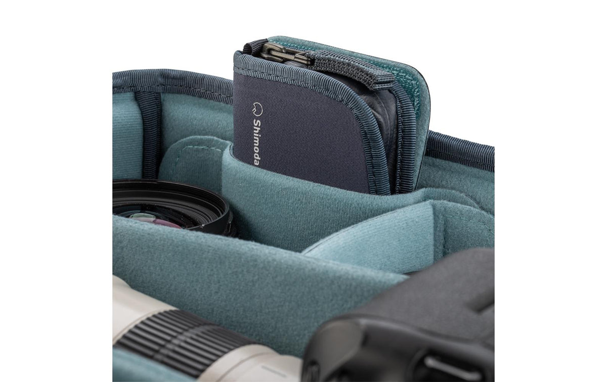 Shimoda SD-Kartenhalter – Blau – 79 × 30 × 130 mm