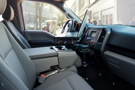 Gamber-Johnson Fahrzeug-Dock für Ford F-150, F-250, F-550 – Stahl, 5,3 kg – Schwarz