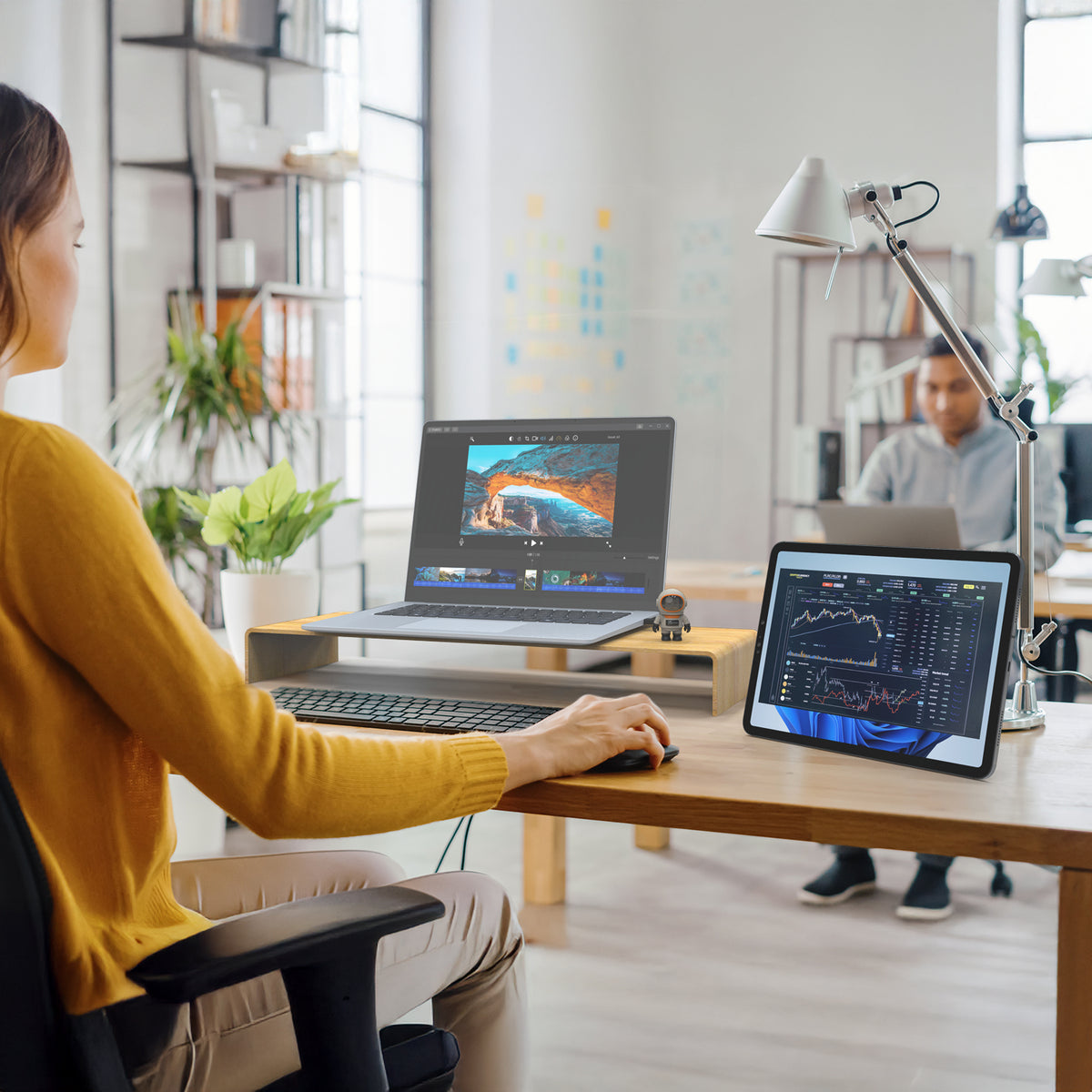 j5create AERO DROP CrossLink Wireless-Dongle – USB-C, 480 Mbit/s, 0,065 m, Schwarz/Grau/Orange