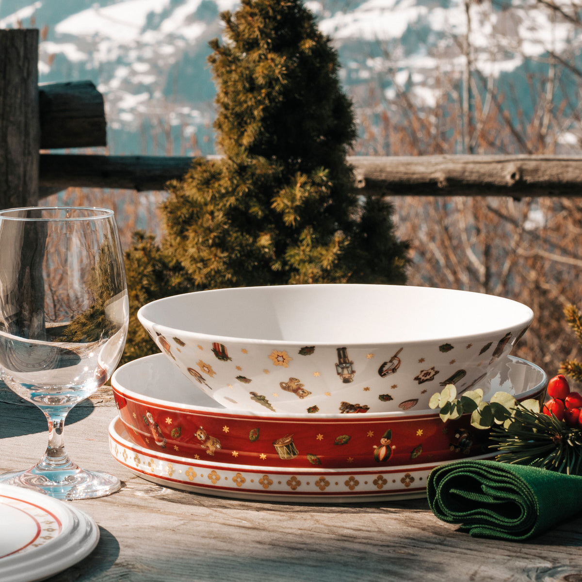Villeroy & Boch Schale – 500 ml, Ø 24 cm, H 28,8 cm, Porzellan, Rot, spülmaschinenfest
