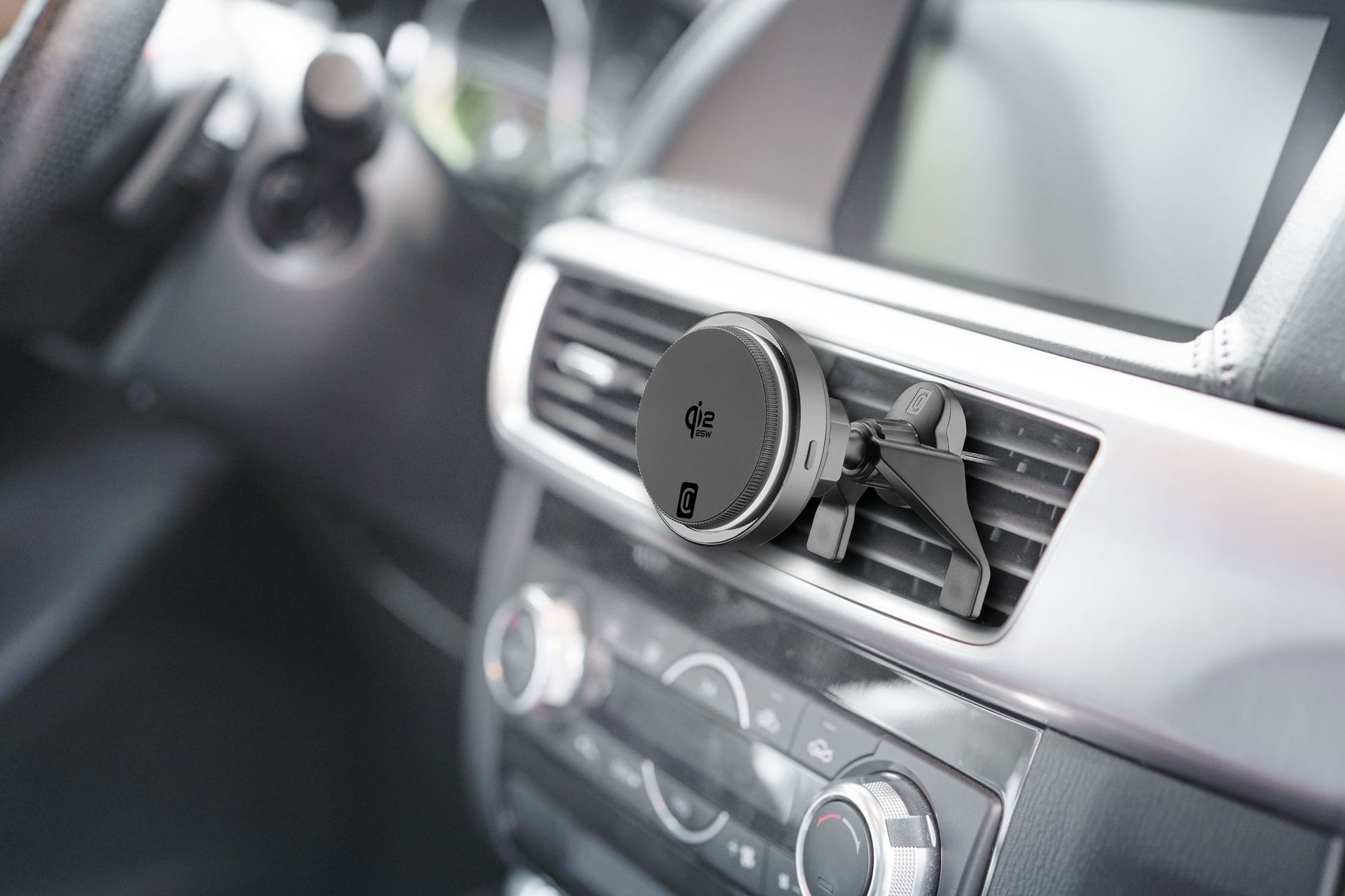Cellularline Freeze Mag Qi2.2 – Auto-Ladehalterung – Qi2 25 W – für Smartphones mit kabellosem Laden – Schwarz