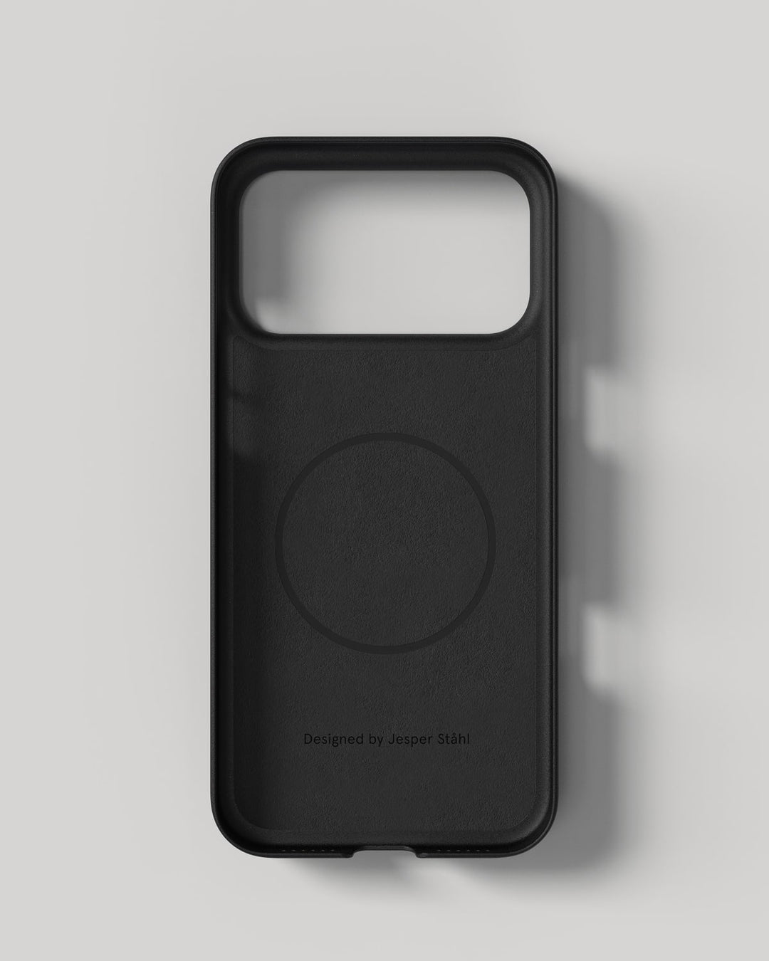 Nudient – Backcover – für Apple iPhone 17 Pro Max – schwarz – MagSafe-kompatibel