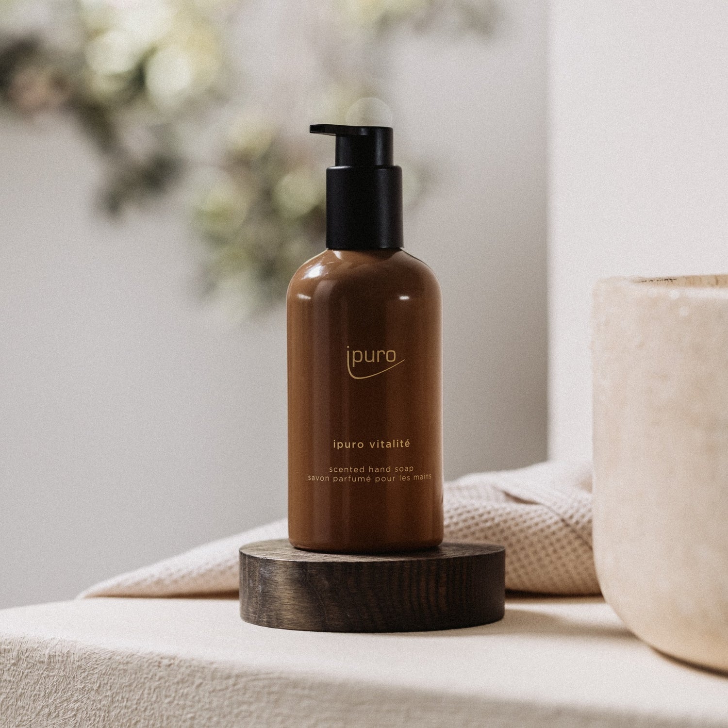 ipuro Flüssige Handseife – Rosmarin – Pumpflasche – 250 ml