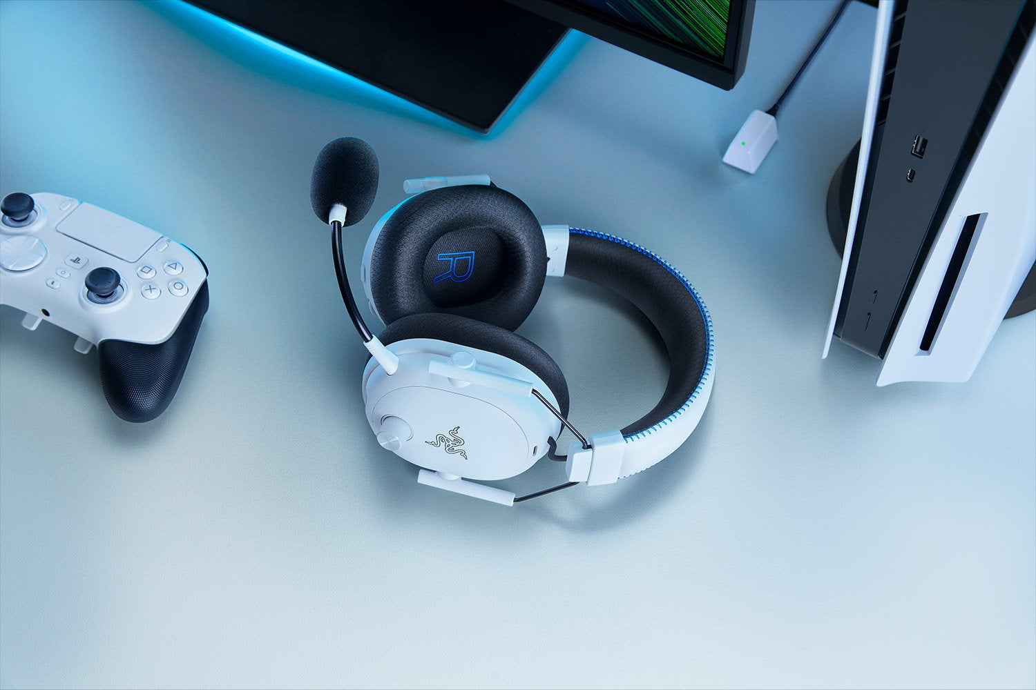 Razer BlackShark V3 Pro – Over-Ear Gaming-Headset – Bluetooth, Surround-Sound – Weiss – für PS5/PC/Mac u. a.