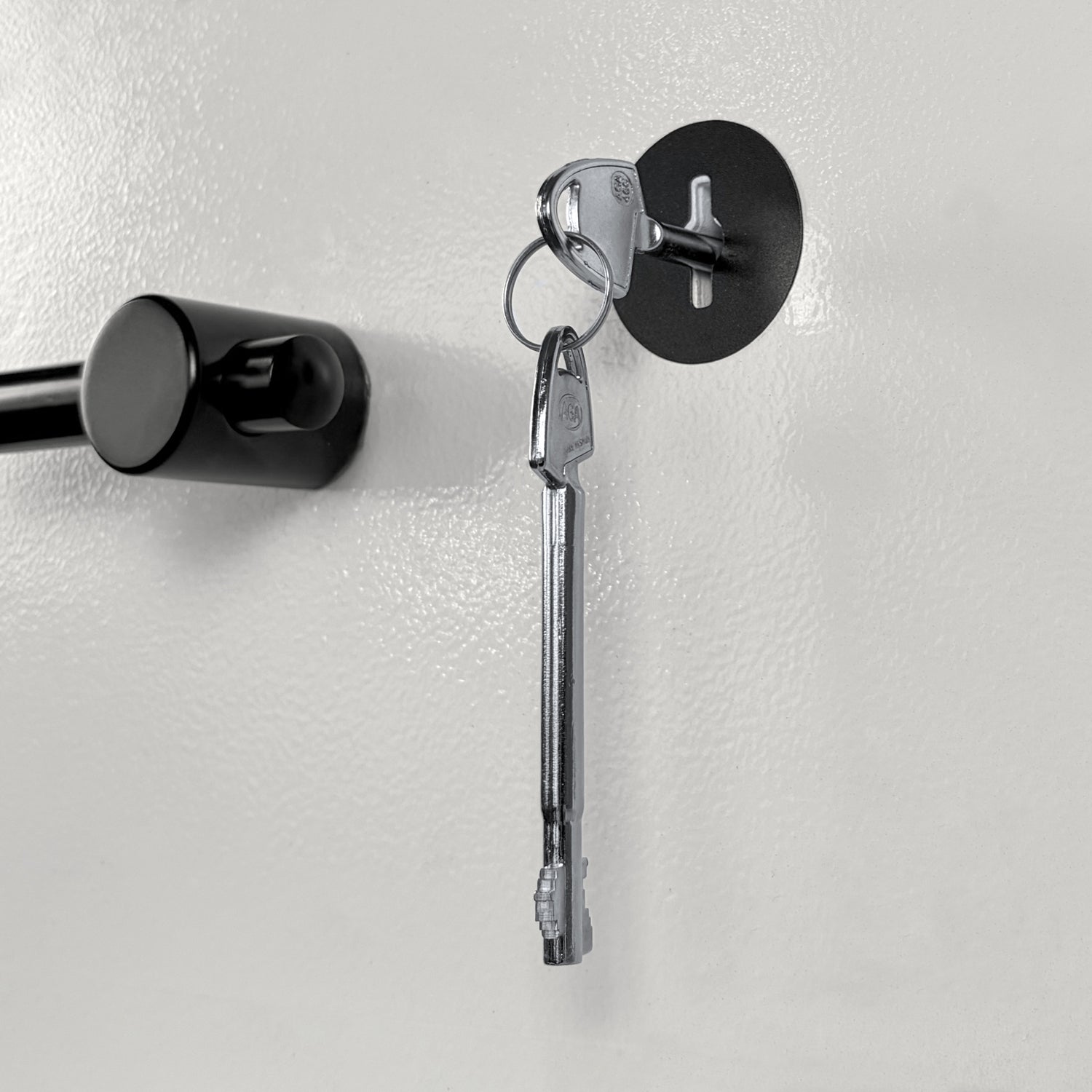 Phoenix Safe Co. Phoenix Tresor Fortress SS1455K – Schlüsselschloss – 95 l – Bodenmontage – Weiss