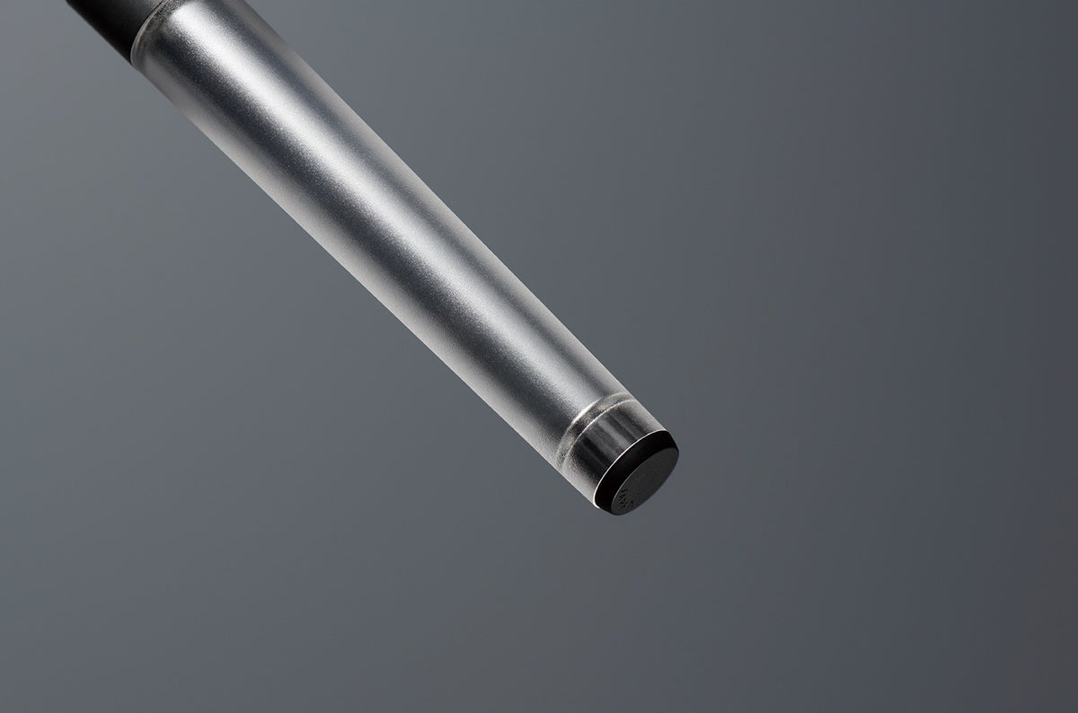 Tombow Zoom L1 Gelschreiber – Schwarz, Spitze 0,5 mm