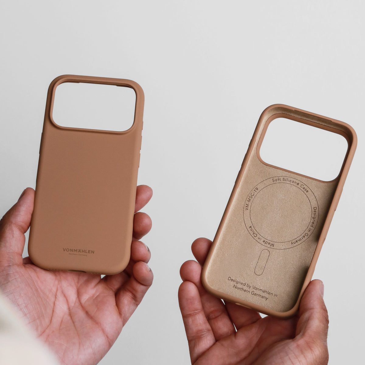 Vonmählen Backcover – für Apple iPhone 17 Pro – hellbraun – Silikon, MagSafe-kompatibel
