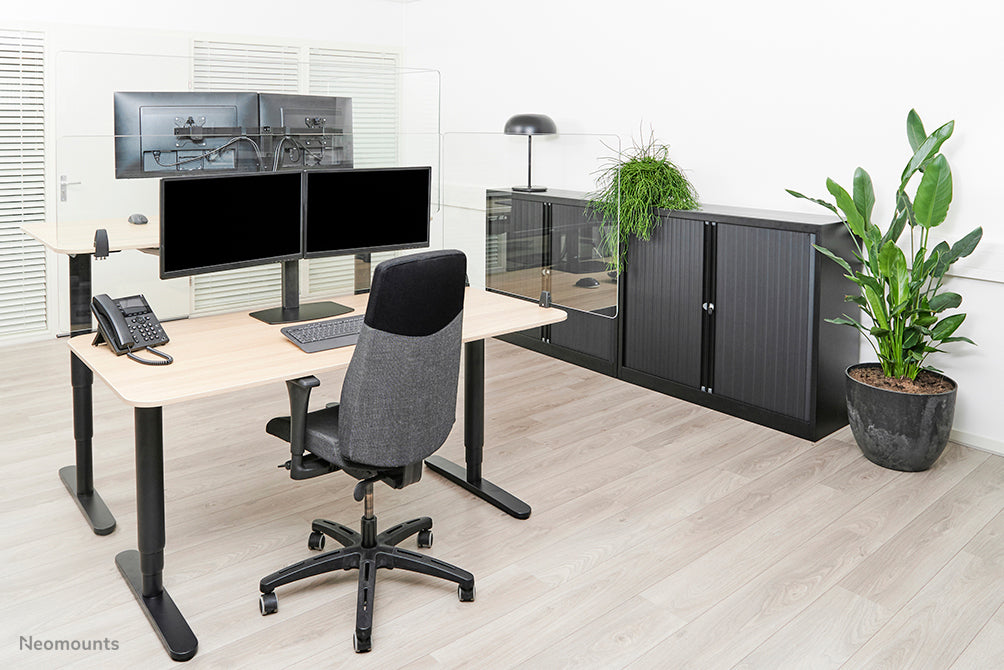 Neomounts Hygieneschutzschild – 1'200 × 650 mm, transparent, mit Montageset, für Tischplatten 0–25 mm