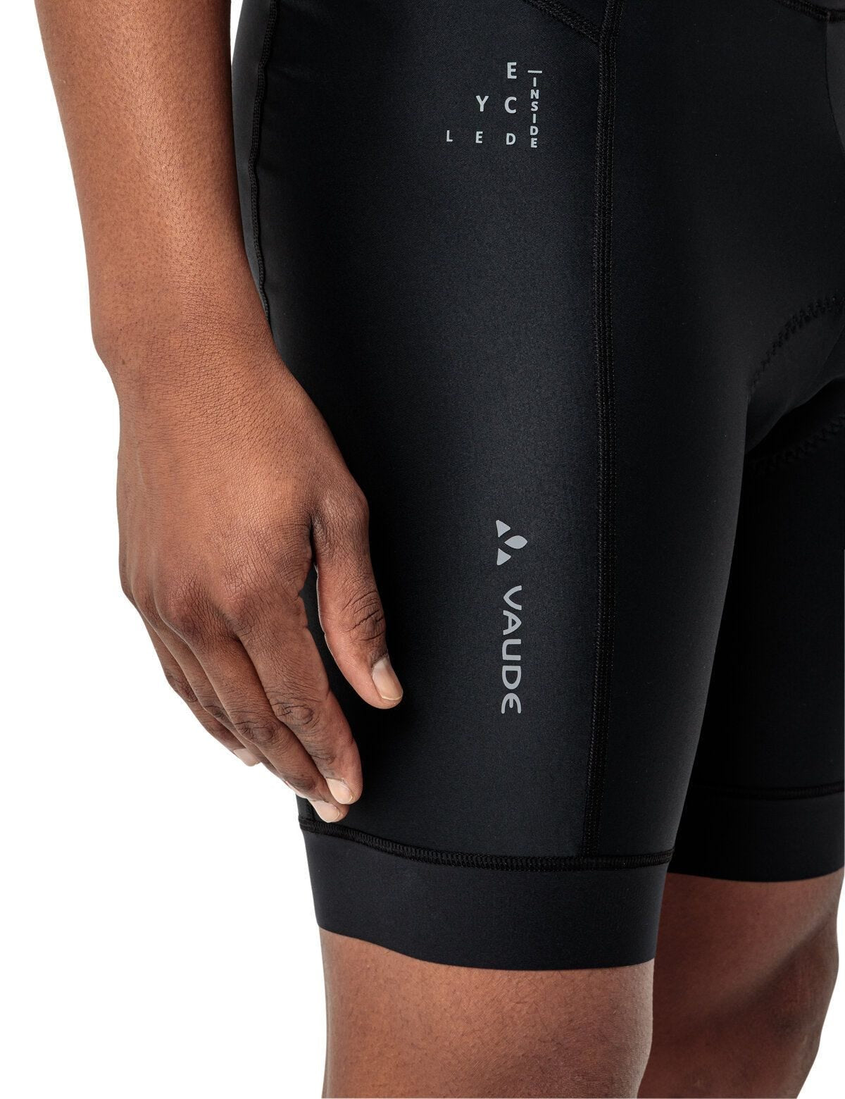 VAUDE Velohose (kurz) – L – Schwarz, 78% Polyamid (recycelt), 22% Elasthan, Slim Fit, atmungsaktiv