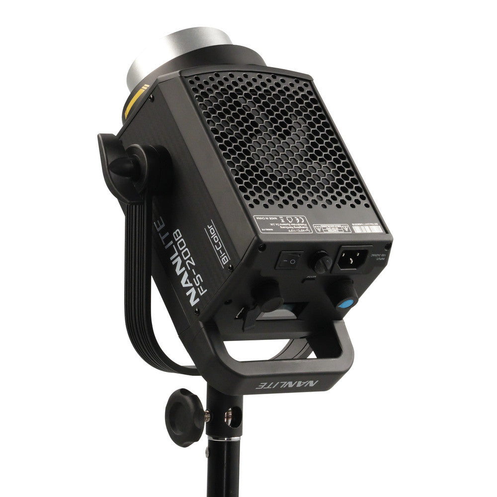 Nanlite FS-200B Streaming-Licht – 220 W, 2700–6500 K, CRI 96 – Schwarz
