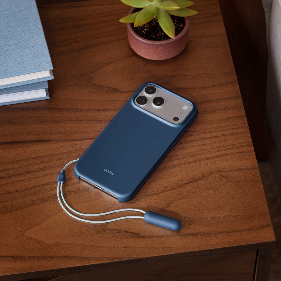 Apple Backcover – für Apple iPhone 17 Pro Max – blau – PC – mit Kordel, mit Ständer