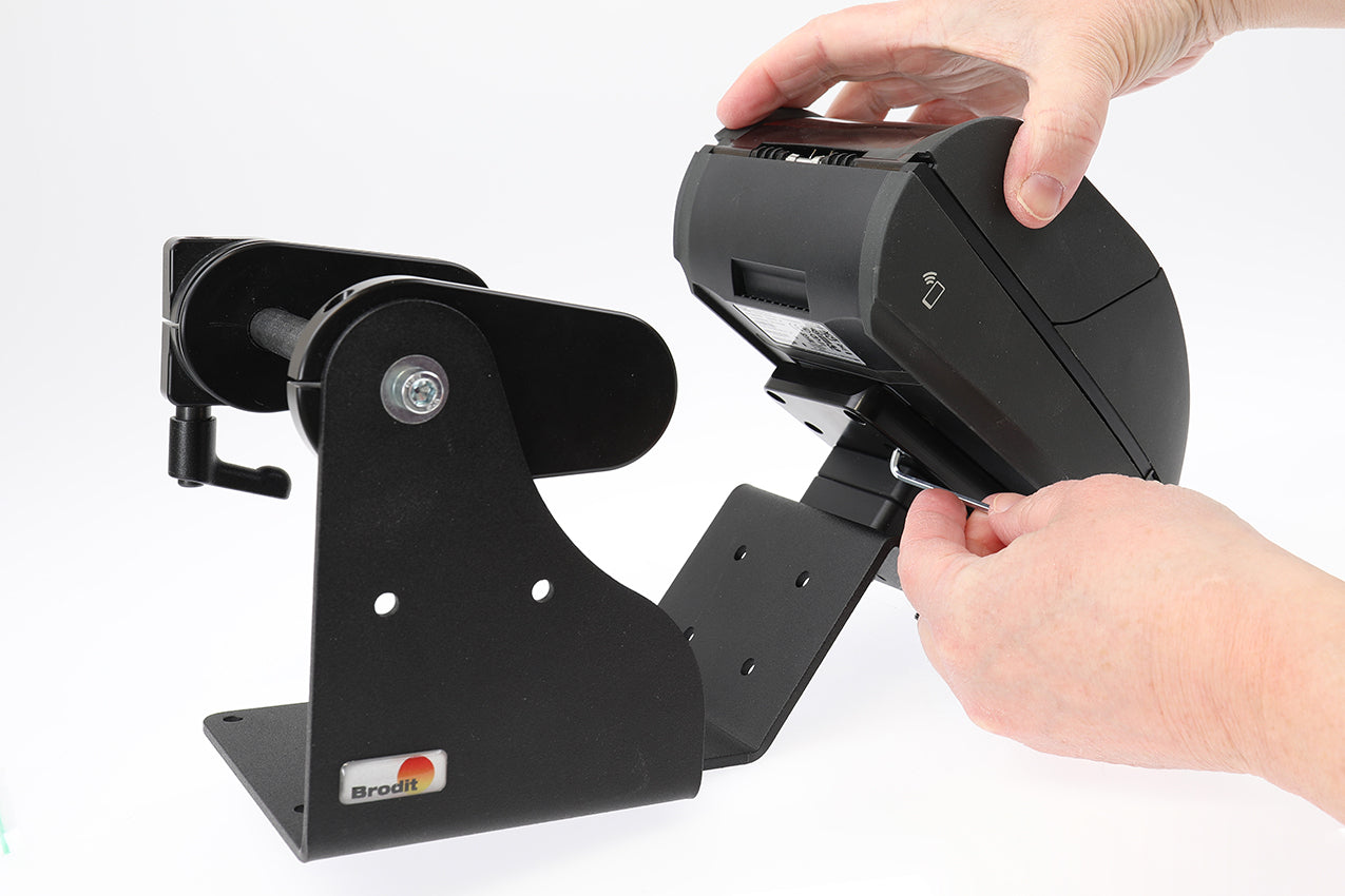 Brodit Halterung, Rollen bis 127 mm, Kern 25 mm – für TSC Alpha 30L/40L