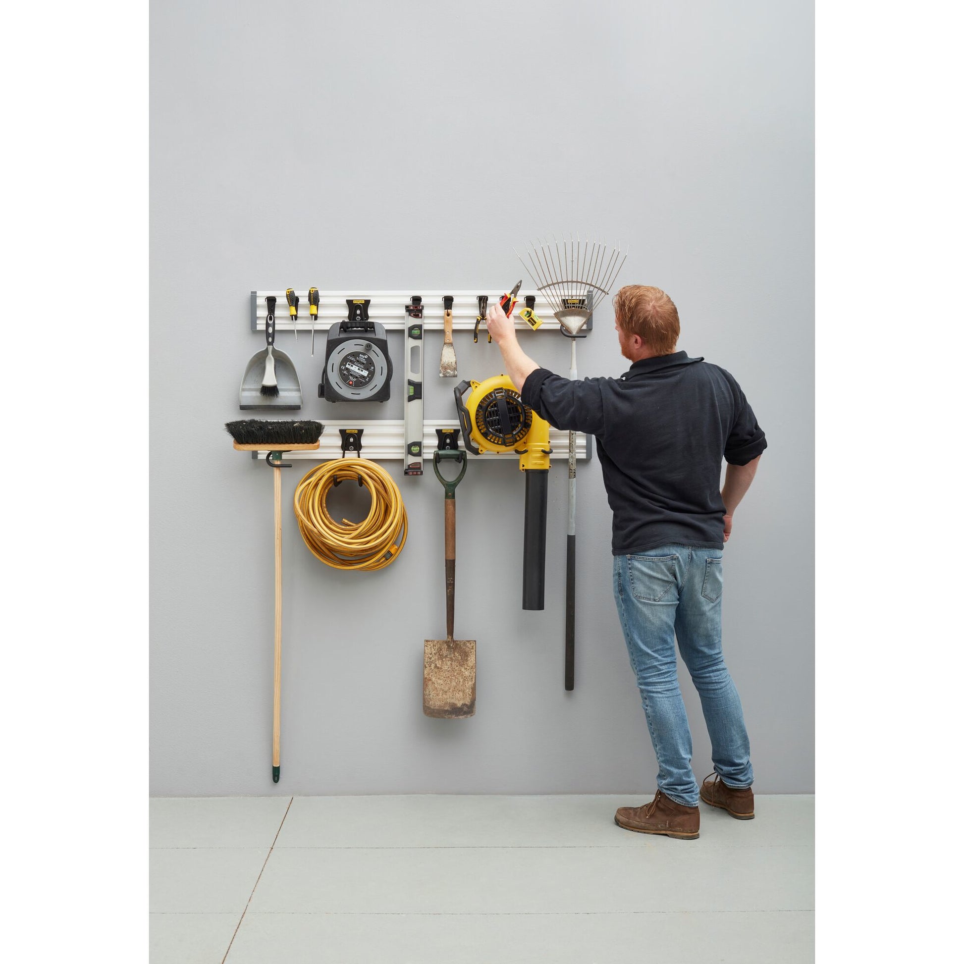 Stanley Wandsystem Trackwalls Set, Stahl, Schwarz, Wandmontiert, 14 Haken, Belastbarkeit 143 kg