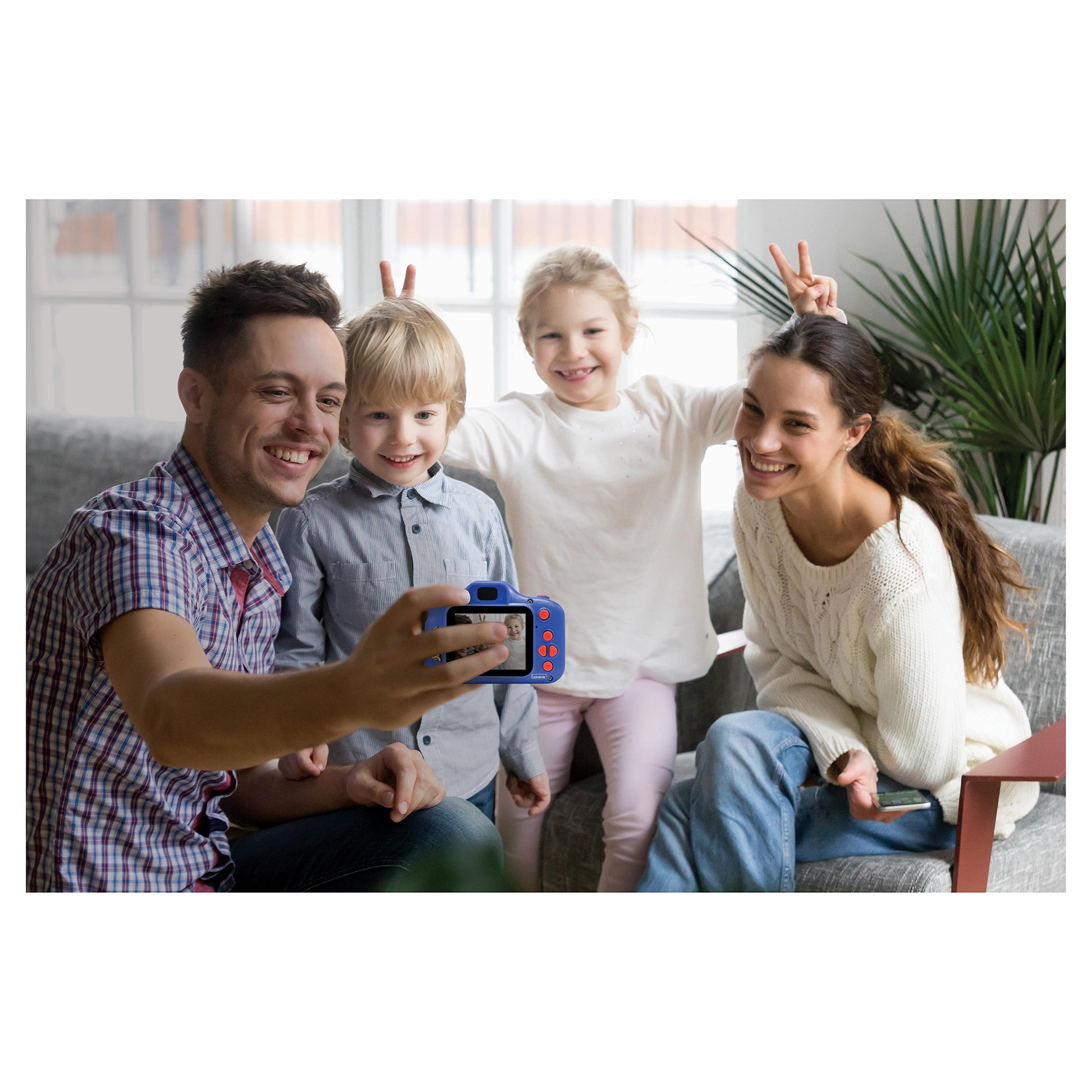 Lexibook DJ078SP Digitalkamera (Kinder) – Spider-Man – 5 MP, 1080×960 Video – 9,8×4,6×6,5 cm – 1 Stück – ab 3 Jahren