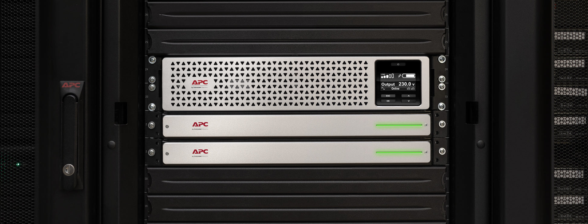 APC Netzteil – 1350 W, 240 V – Schwarz