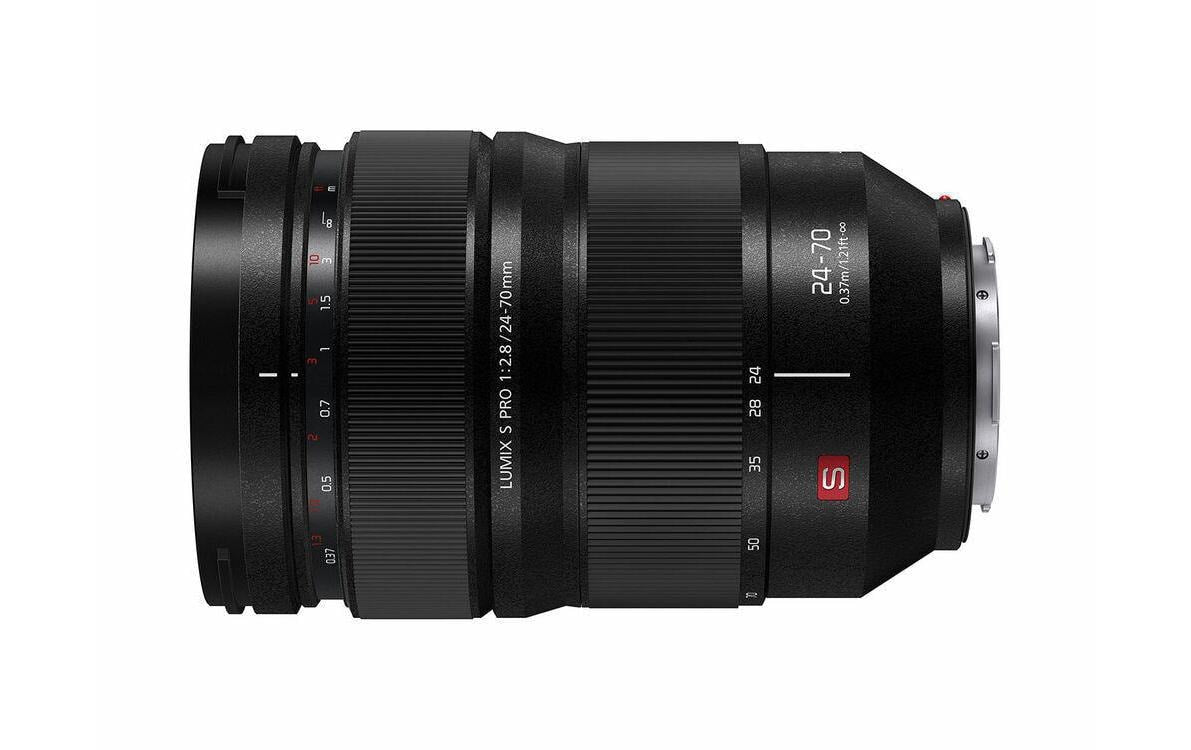 Panasonic Lumix S S-E2470E Objektiv – 24–70 mm f/2.8 – 82 mm Filter – 935 g – für L-Mount Kameras