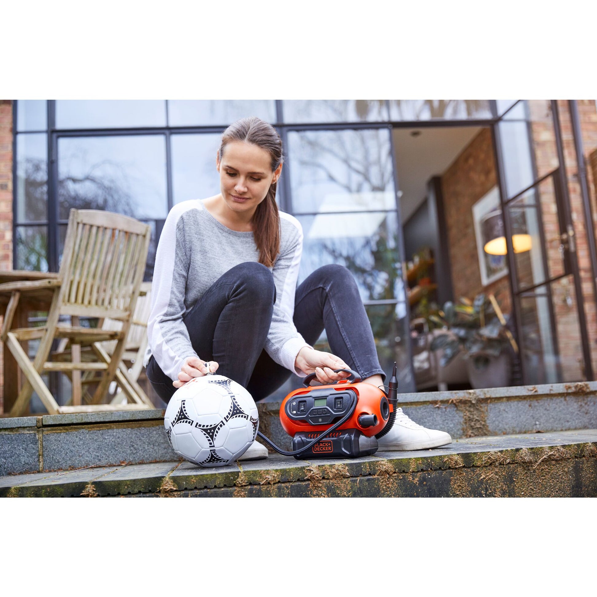 Black & Decker BDCINF18N Akku-Kompressor – 18 V – 11 bar, 160 l/min – Solo
