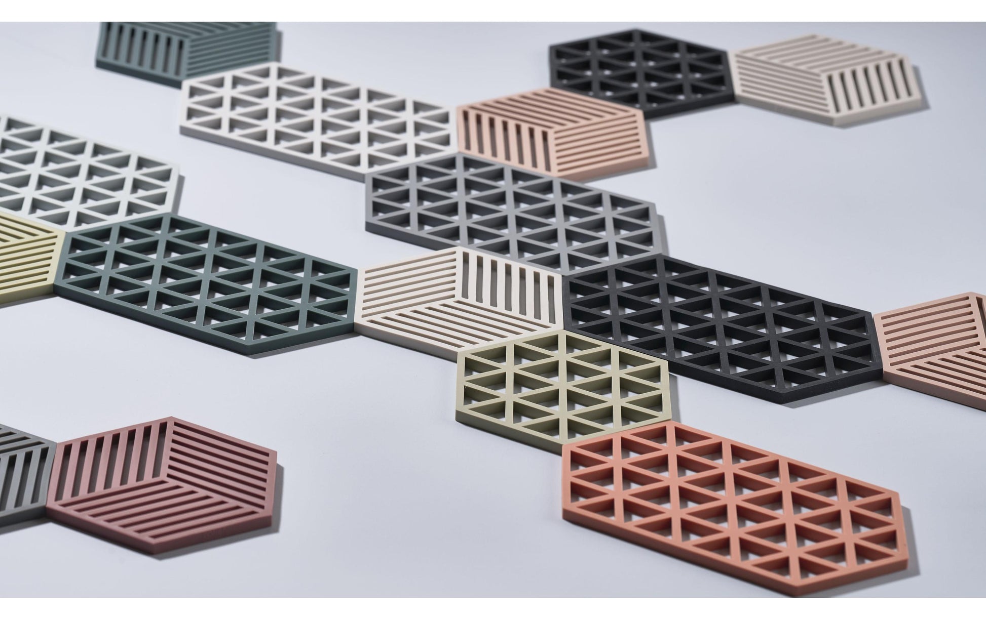 Zone Denmark Silikon-Teekannenuntersetzer, 24 × 14 × 0,9 cm, Schwarz, für Topf