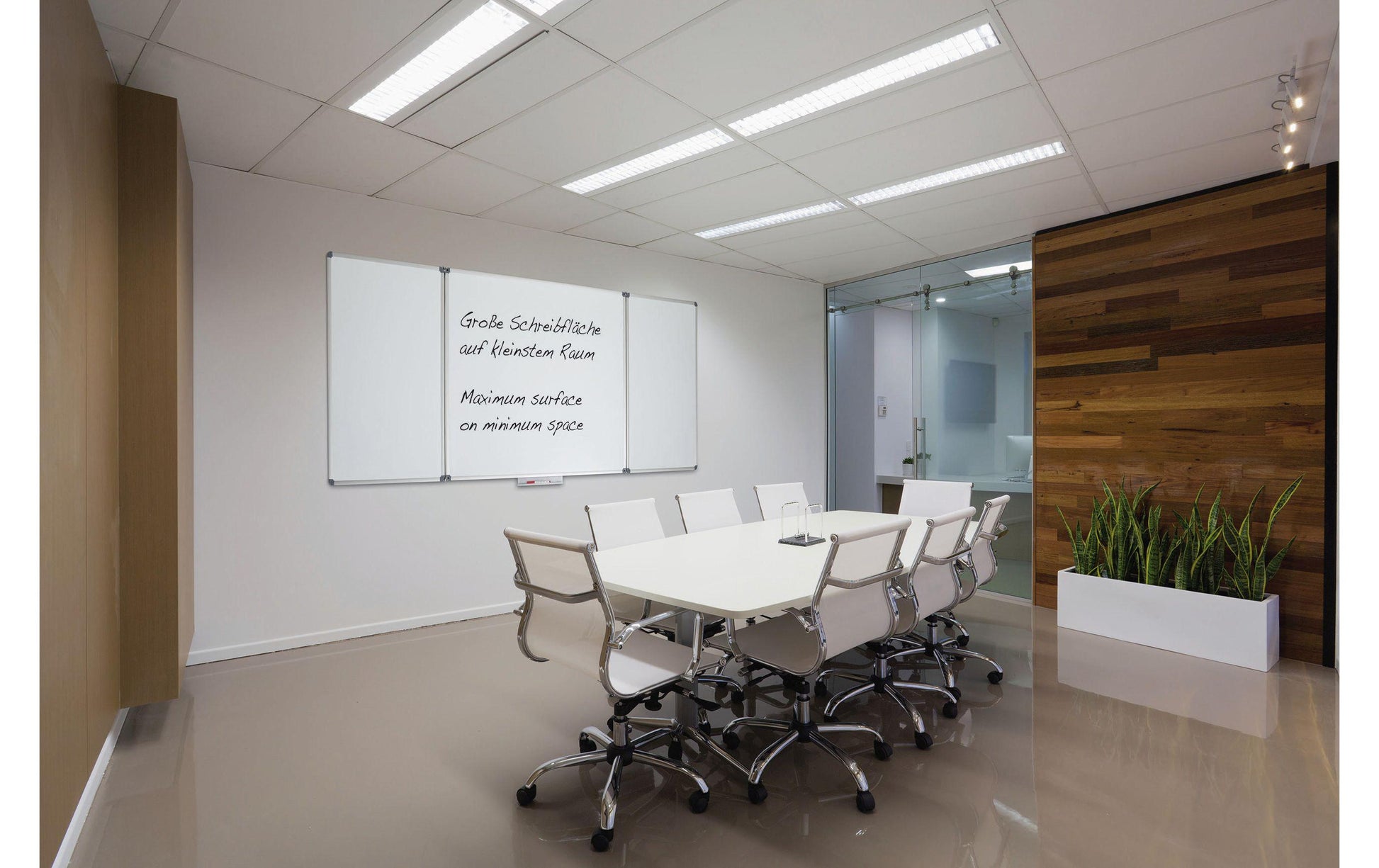 MAUL Whiteboard – 120 × 100 cm, Alu-Rahmen, Wandmontage, inkl. Stiftablage