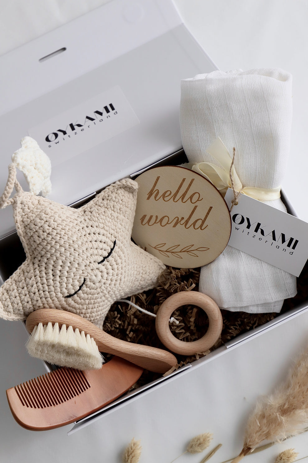 OYKAMI Geschenkbox – Baumwolle, Holz, Weiss, Beige