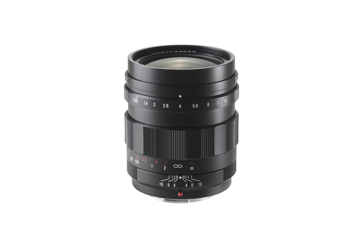 Voigtländer Nokton 25 mm f/0.95 II MFT-Objektiv – manuell, 52 mm Filter – für Micro Four Thirds