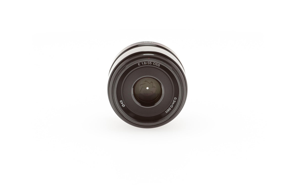 Sony SEL35F18 E-Mount Objektiv – 35 mm f/1.8 OSS – für NEX-C3A, NEX-F3K, NEX-3D und andere